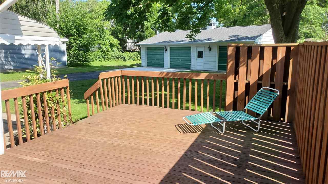35640 Ridge Street Richmond, MI 48062 - Photo 28 of 30 Large 20 x 13 Deck