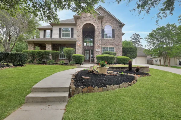 $630,000 | 2167 Summit Mist Drive, Conroe, TX 77304