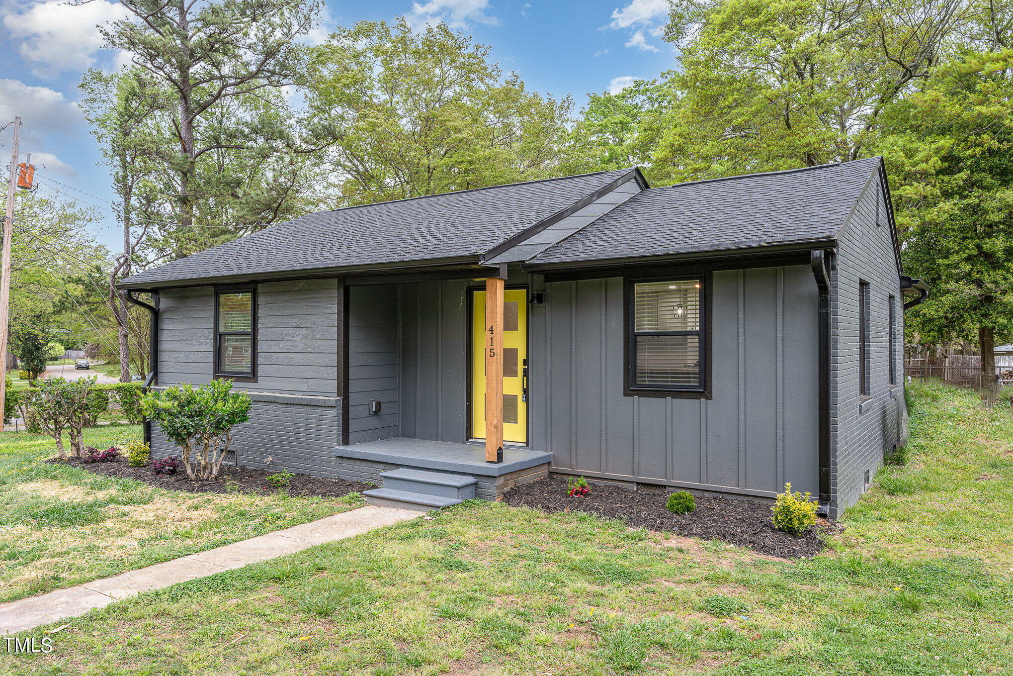 415 Lamont Street Raleigh, NC 27610 - Photo 2 of 13 003_2-edit