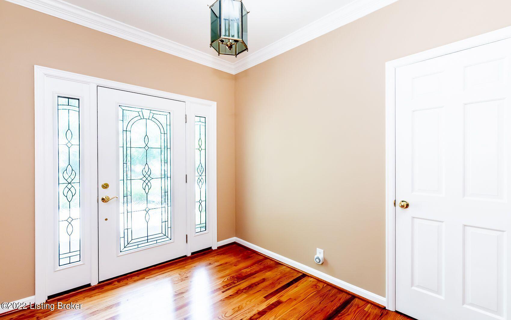 7608 Rockingham Road Prospect, KY 40059 - Photo 20 of 53 foyer 3