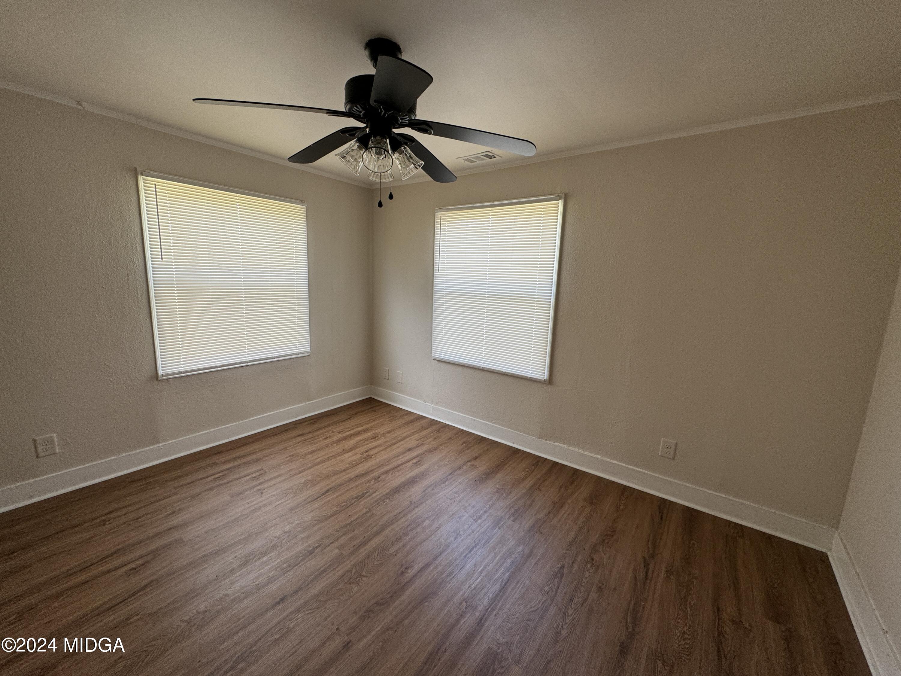 4237 Dorothy Avenue Macon, GA 31206 - Photo 12 of 13 IMG_2164 (1)