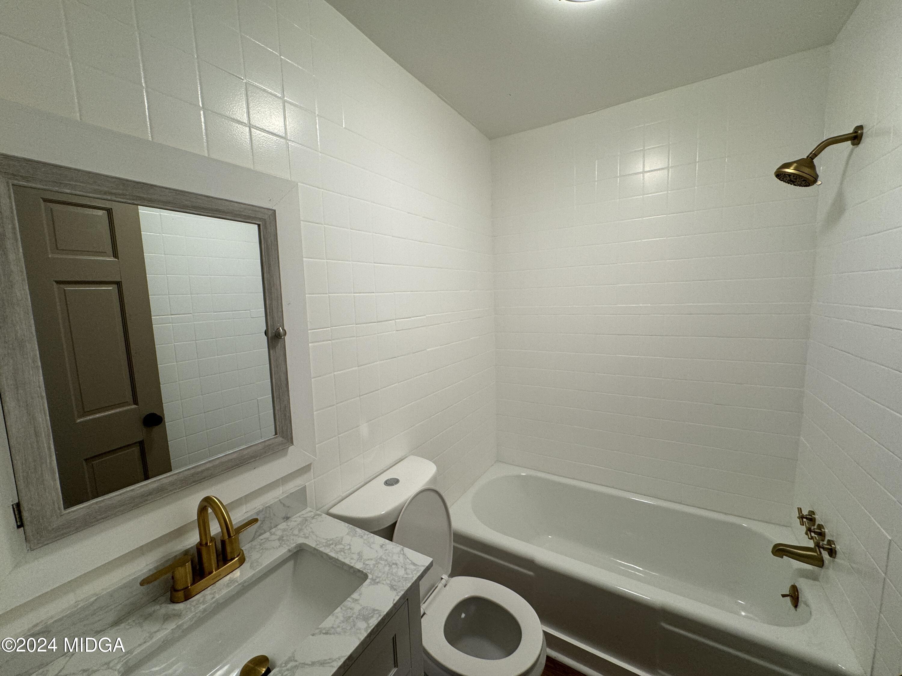 4237 Dorothy Avenue Macon, GA 31206 - Photo 7 of 13 IMG_2183 (1)