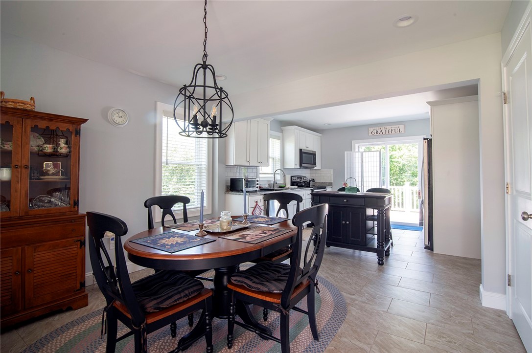 187 Winnapaug Road Westerly, RI 02891 - Photo 8 of 22 DINING AREA