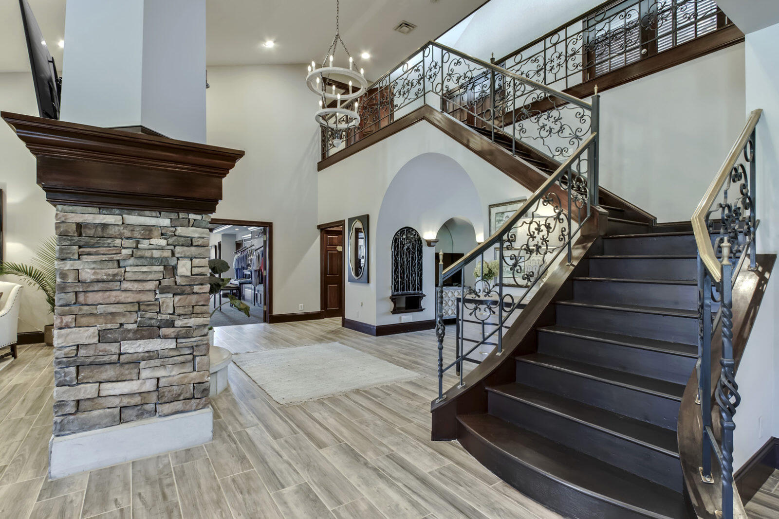 494 Rarity Bay Parkway Vonore, TN 37885 - Photo 14 of 22 Club stairway