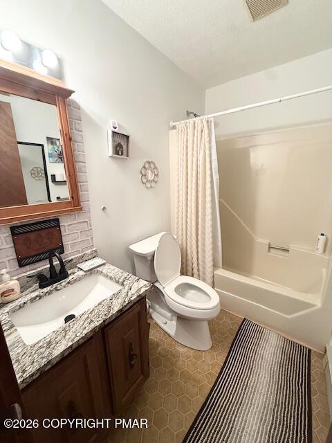 1037 Porter Drive Bushkill, PA 18324 - Photo 7 of 17 a bathroom with a granite countertop sink toilet and shower