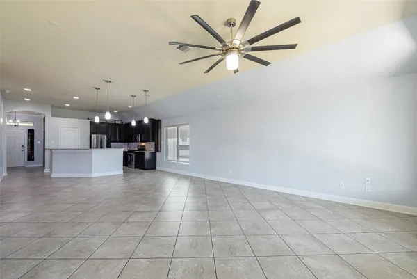 $2,375 | 1908 Rushing Meadow Lane, Pearland, TX 77089
