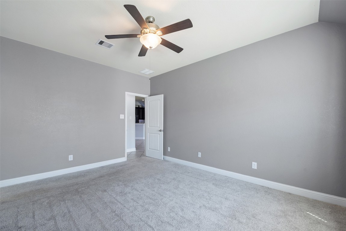 1908 Rushing Meadow Lane Pearland, TX 77089 - Photo 21 of 31 Another look.