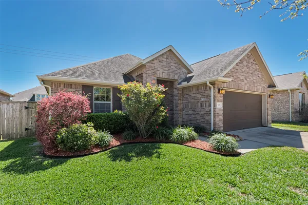 $2,375 | 1908 Rushing Meadow Lane, Pearland, TX 77089
