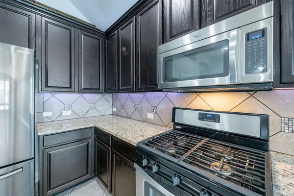 $2,375 | 1908 Rushing Meadow Lane, Pearland, TX 77089