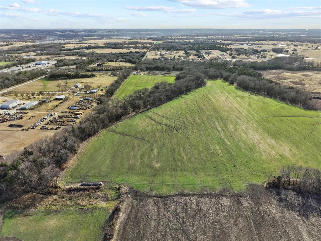 225 Caleb Road Sherman, TX 75090 - Photo 7 of 14