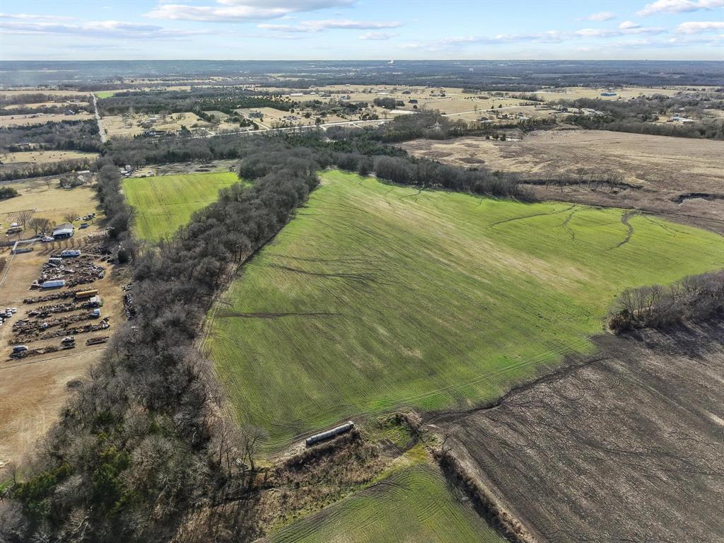 225 Caleb Road Sherman, TX 75090 - Photo 8 of 14