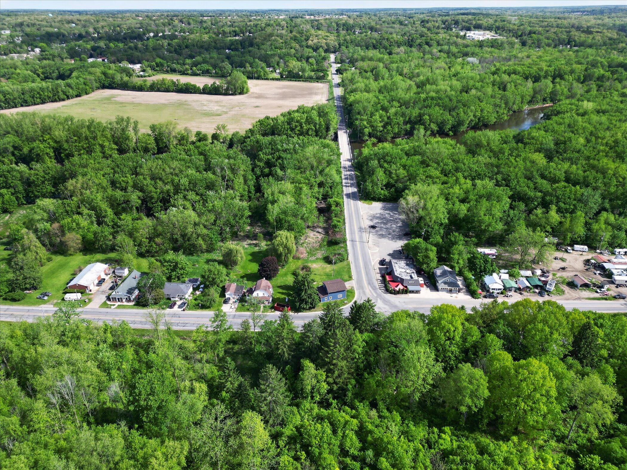 1387 East Riverside Drive Ionia, MI 48846 - Photo 18 of 60 50-1387-E-Riverside-Dr-Ionia-MI-48846-Wi