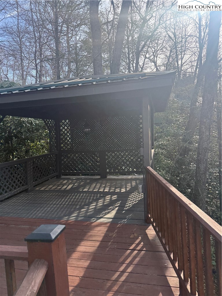 174 Spruce Pine Road Newland, NC 28657 - Photo 38 of 41