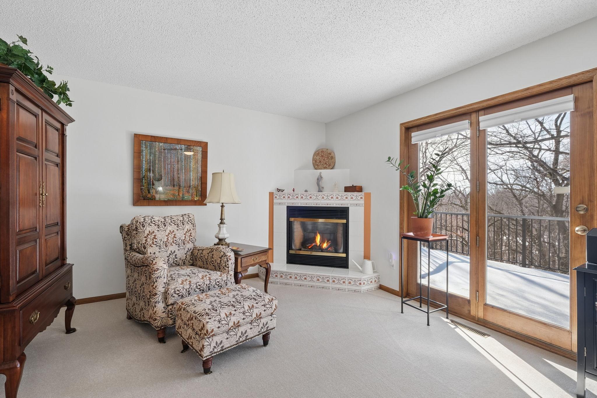 3683 Widgeon Way Eagan, MN 55123 - Photo 4 of 36