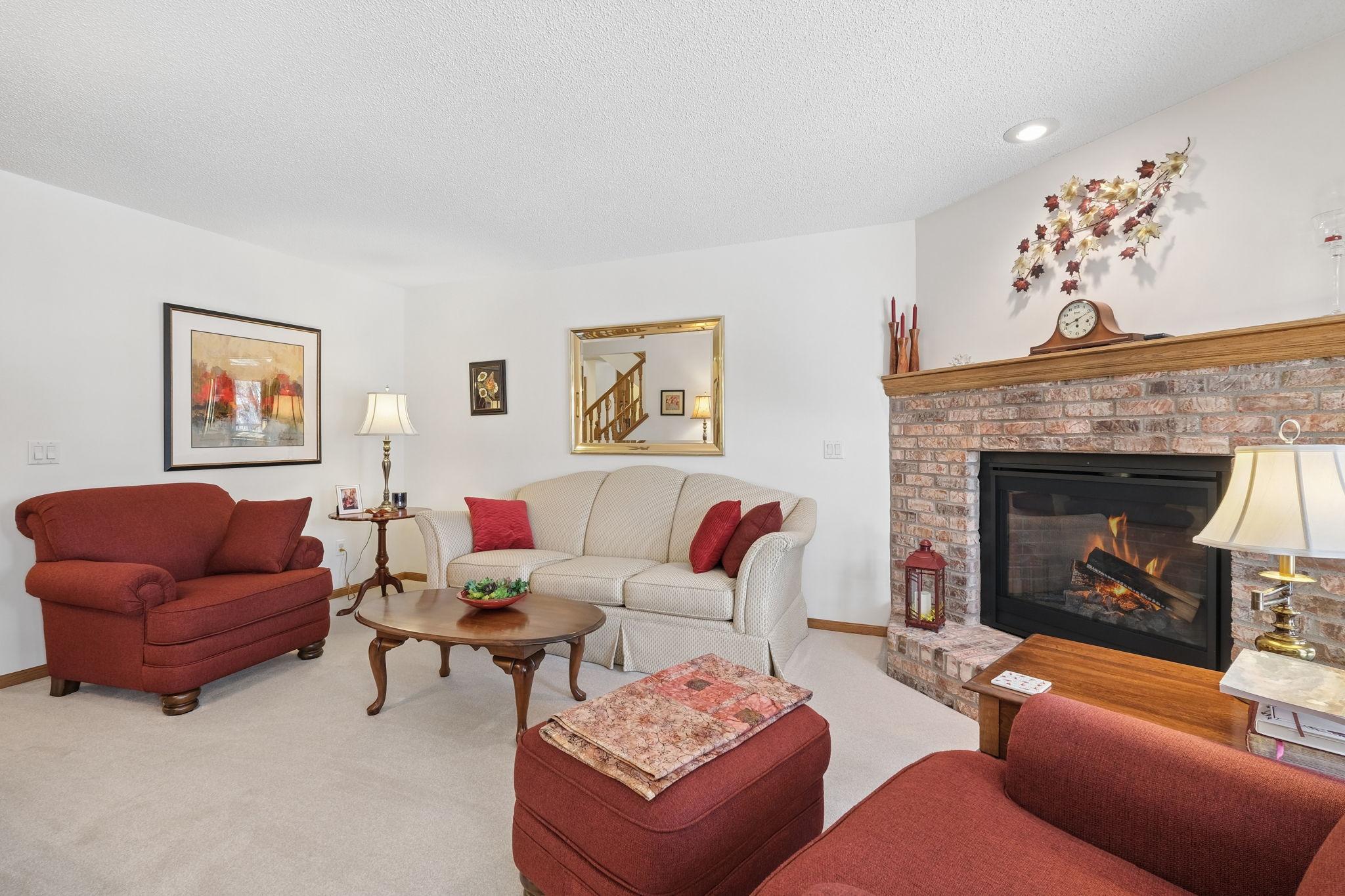 3683 Widgeon Way Eagan, MN 55123 - Photo 5 of 36