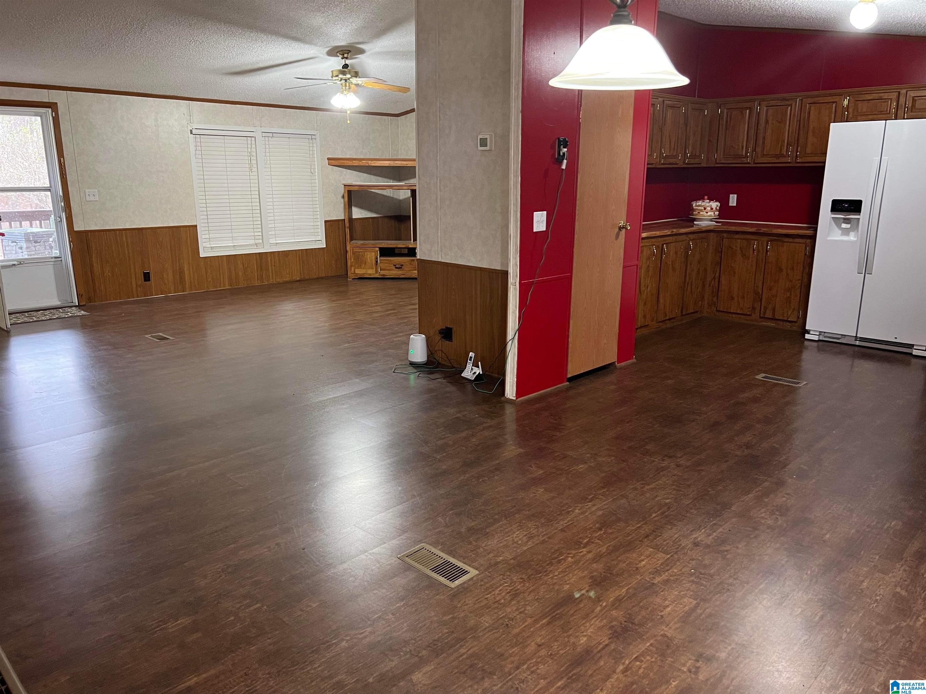 470 County Road 869 Jemison, AL 35085 - Photo 10 of 18