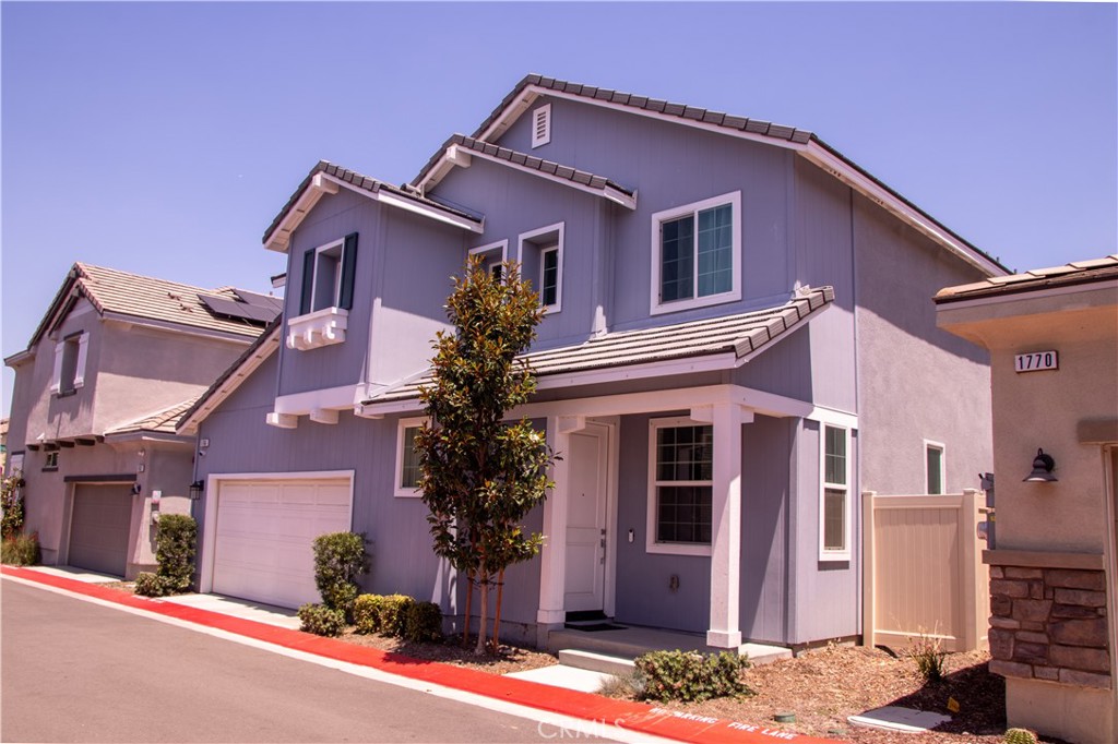 1766 Park Place Riverside, CA 92501 - Photo 2 of 37