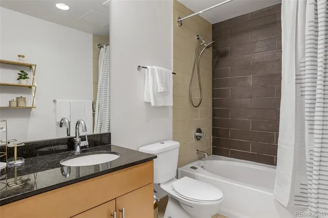 $2,500 | 891 14th Street, Unit 2116, Denver, CO 80202