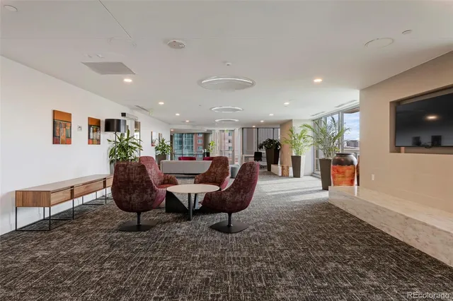 $2,500 | 891 14th Street, Unit 2116, Denver, CO 80202