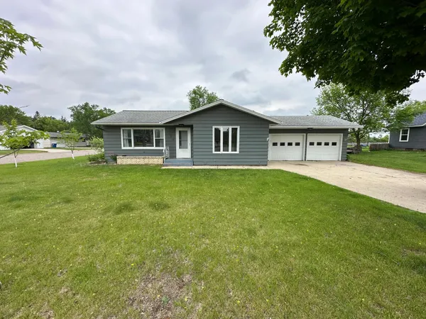 $229,000 | 824 Irving Avenue Southwest, Wadena, MN 56482