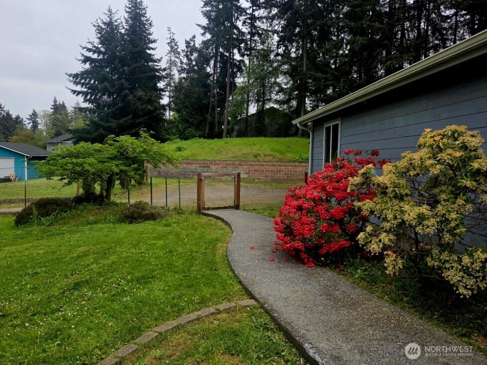 31 Serena Place Sequim, WA 98382 - Photo 2 of 32