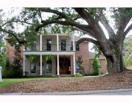 9812 Elm Place River Ridge, LA 70123 - Photo 1 of 8