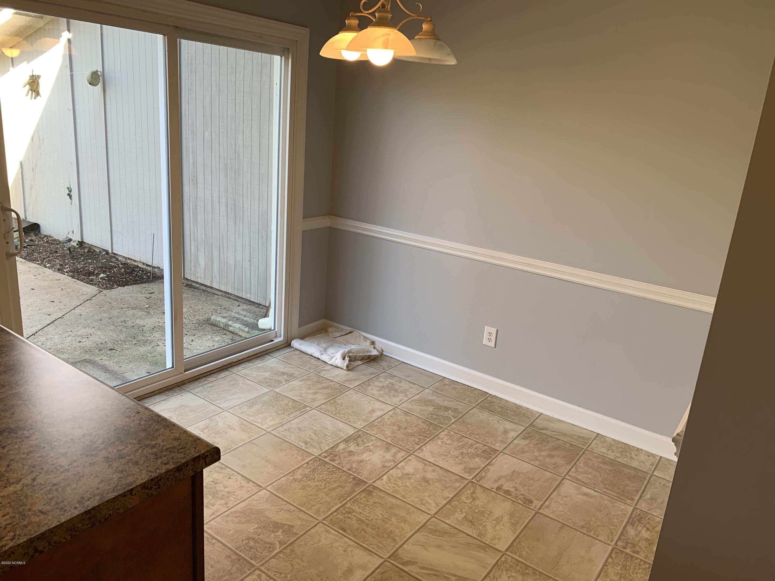 1929 Quail Ridge Road, Unit D Greenville, NC 27858 - Photo 19 of 26 IMG_5066
