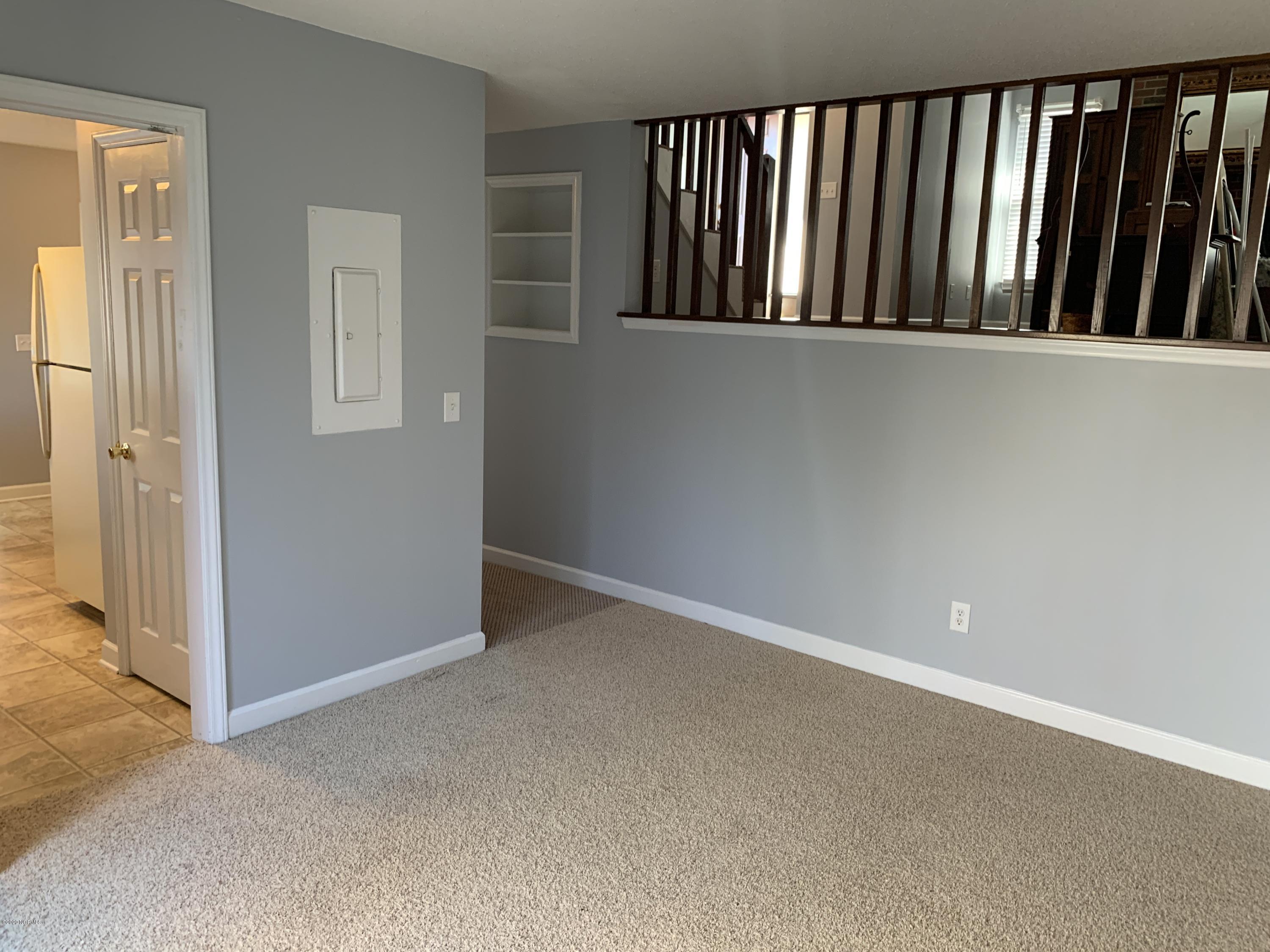 1929 Quail Ridge Road, Unit D Greenville, NC 27858 - Photo 22 of 26 Dining Room