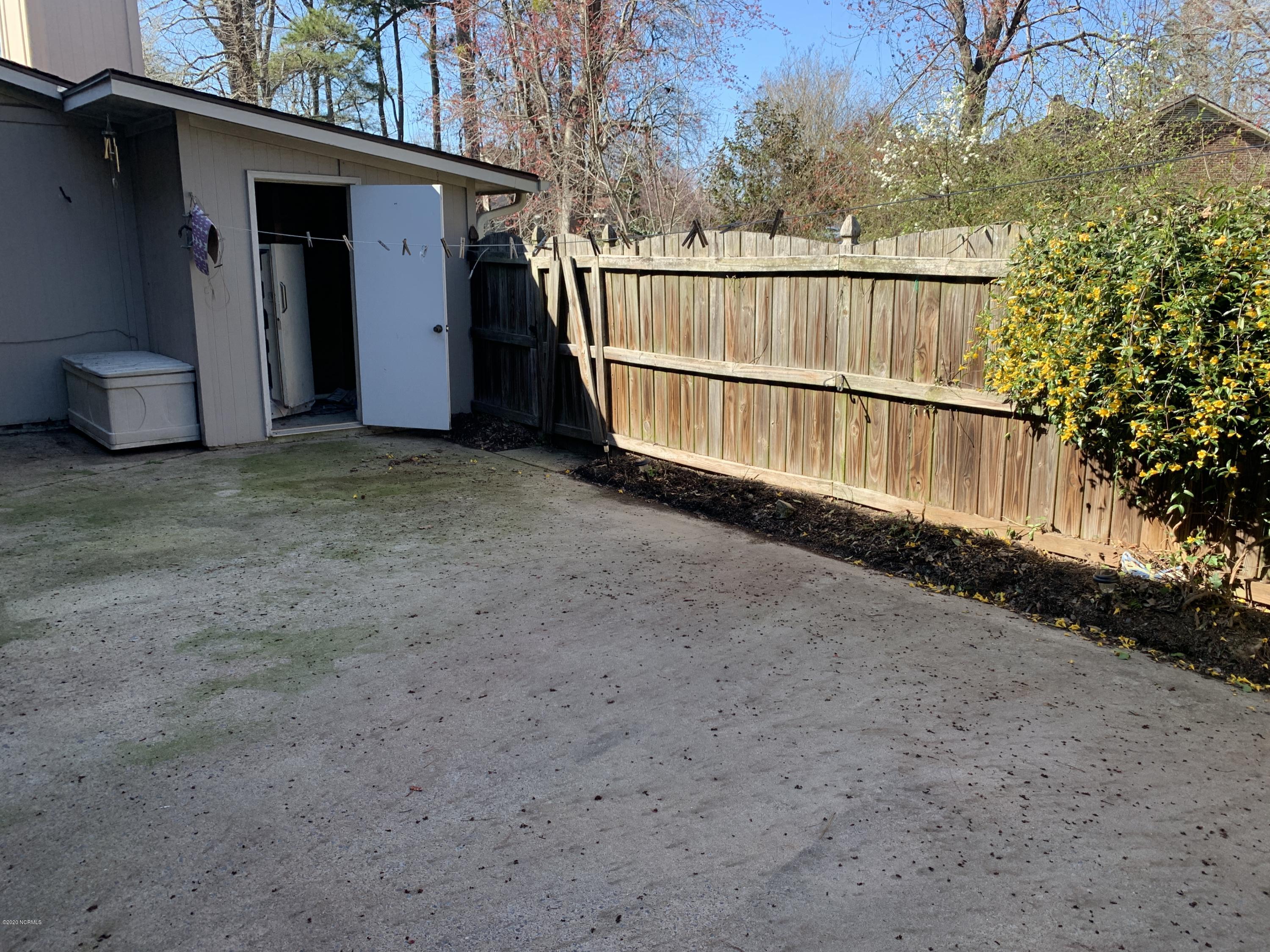 1929 Quail Ridge Road, Unit D Greenville, NC 27858 - Photo 25 of 26 IMG_4868