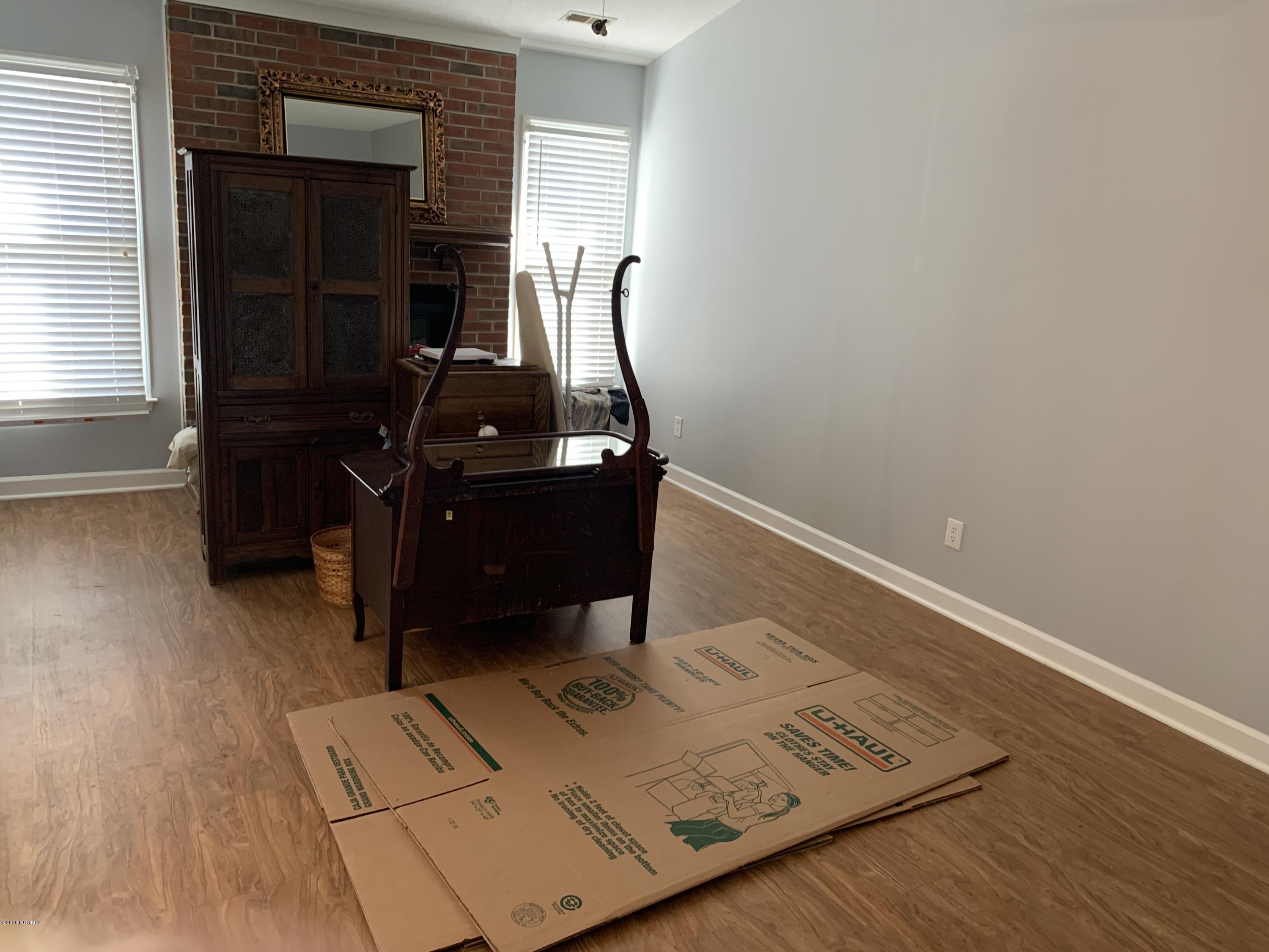 1929 Quail Ridge Road, Unit D Greenville, NC 27858 - Photo 7 of 26 IMG_8877