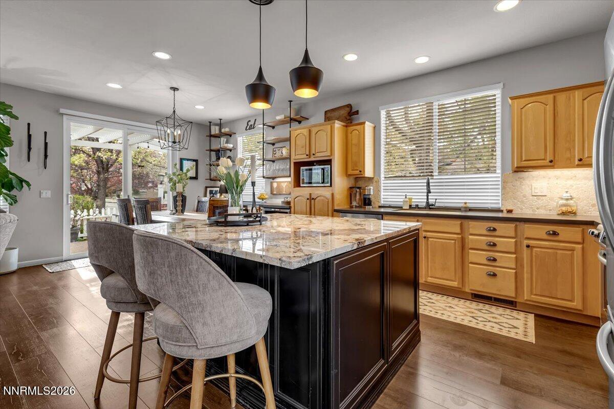 1045 Greenwich Way Reno, NV 89519 - Photo 17 of 51 18-010