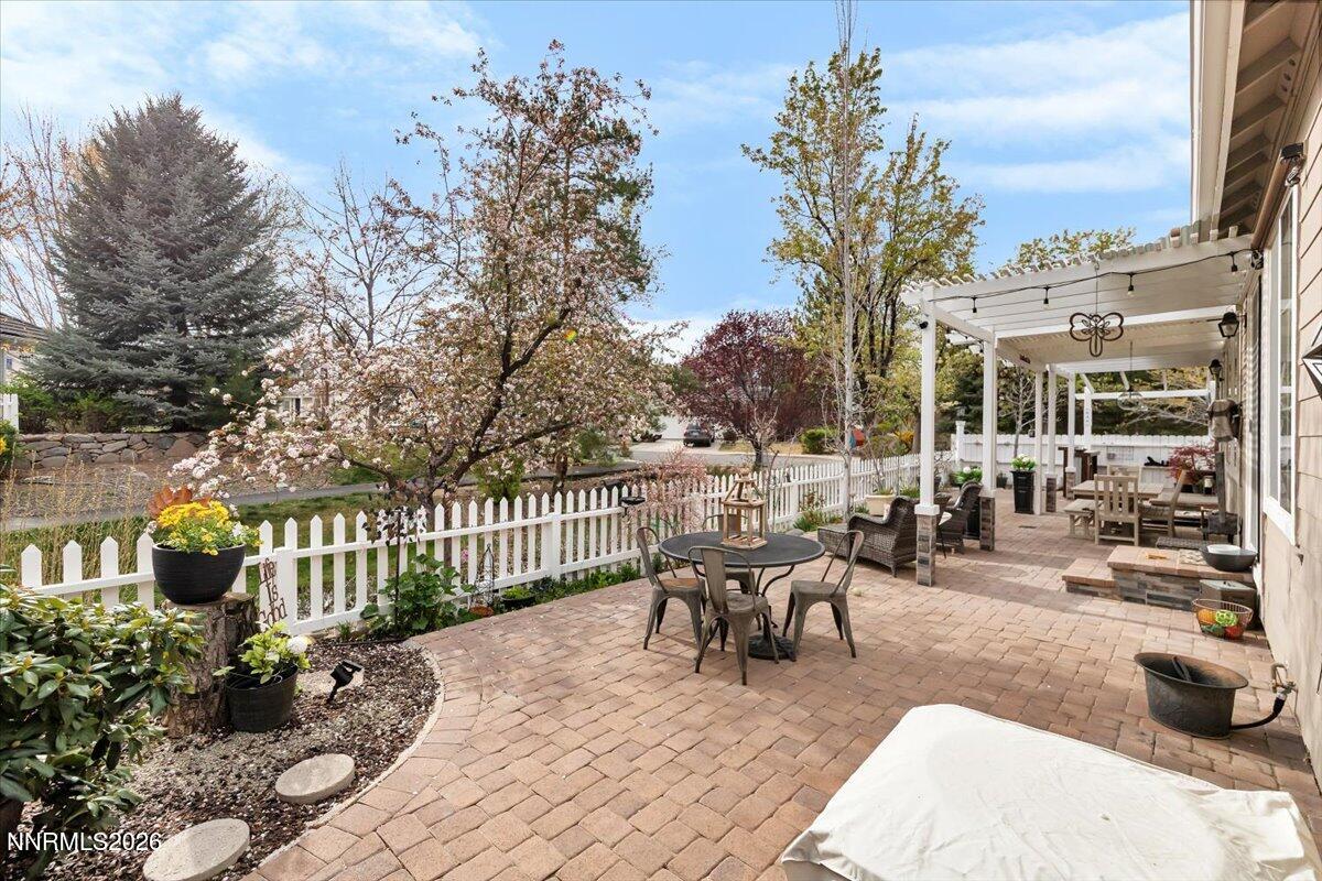 1045 Greenwich Way Reno, NV 89519 - Photo 42 of 51 44-046