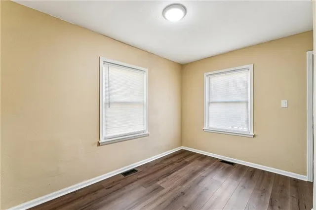 $120,000 | 11432 East 17th Street, Independence, MO 64052