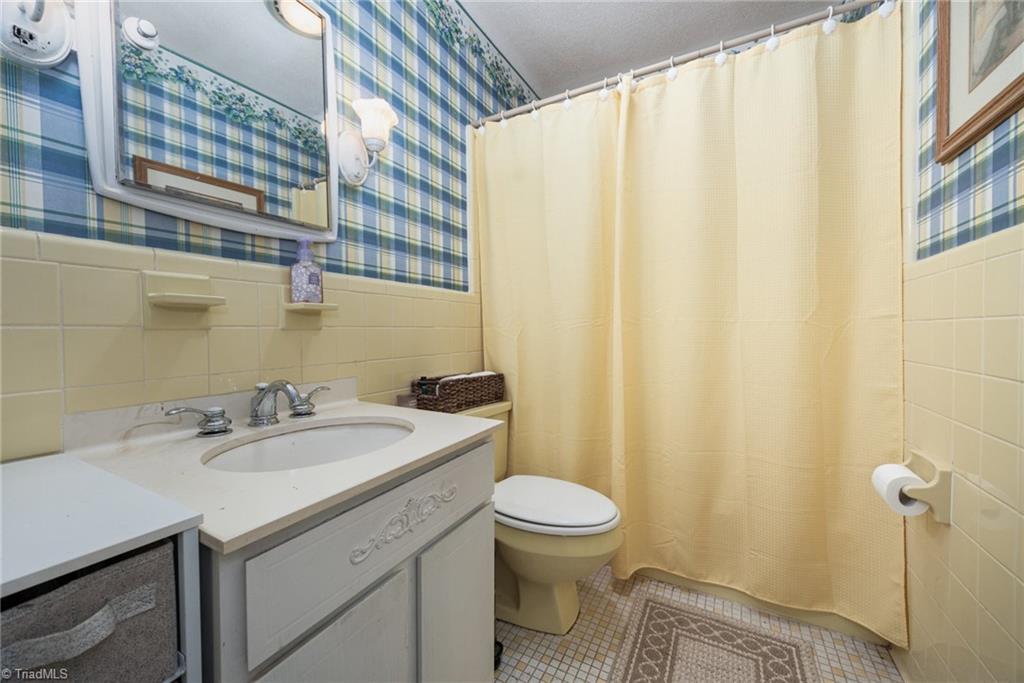 941 Croyden Street High Point, NC 27262 - Photo 26 of 30 Gallery Image 26