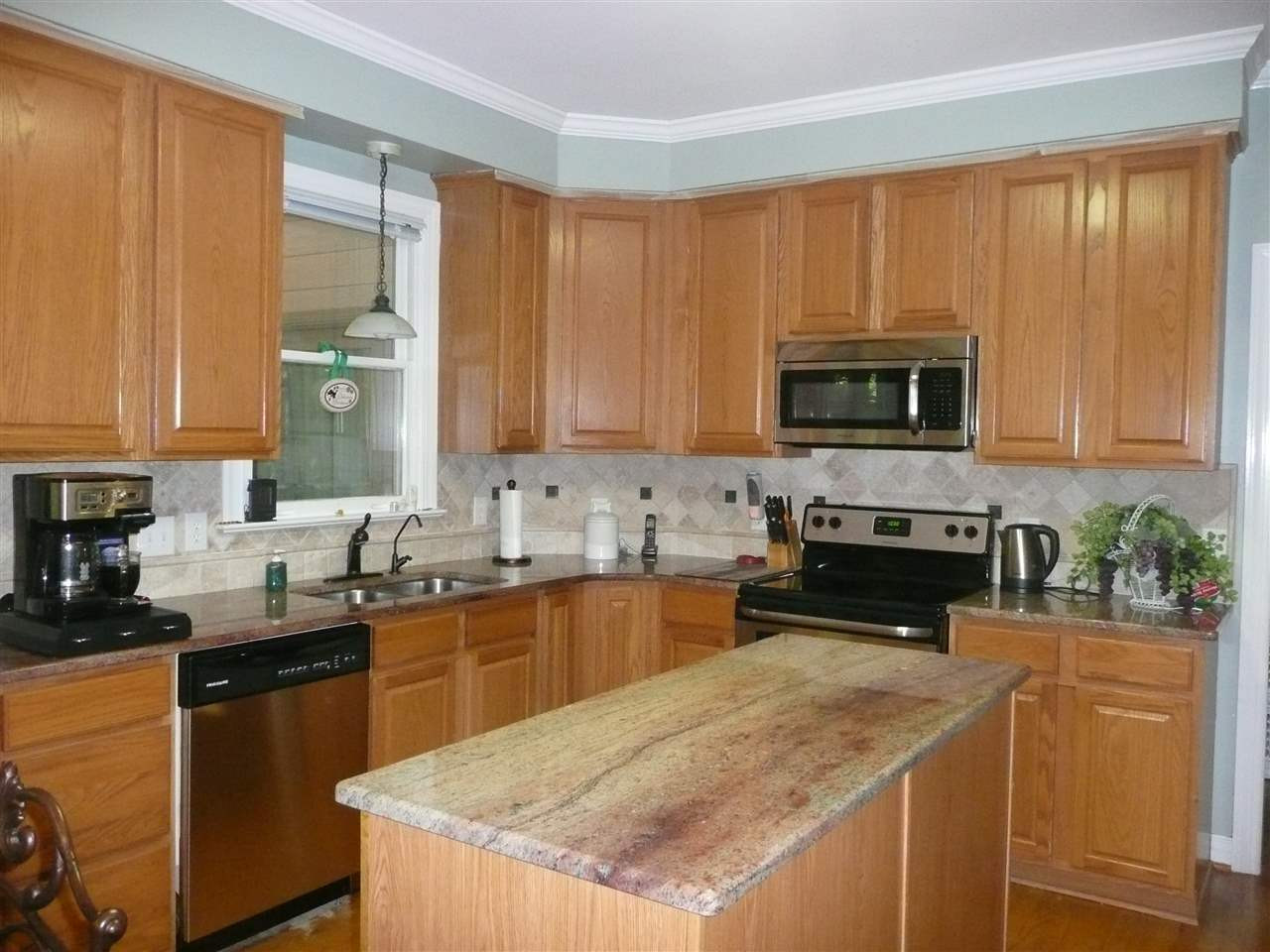 2604 Sunnystone Way Raleigh, NC 27613 - Photo 9 of 25 Photo 9