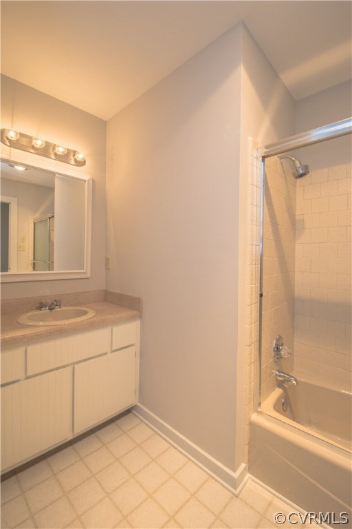 10634 Ramshorn Road Midlothian, VA 23113 - Photo 34 of 41 a bathroom with a bathtub and a sink