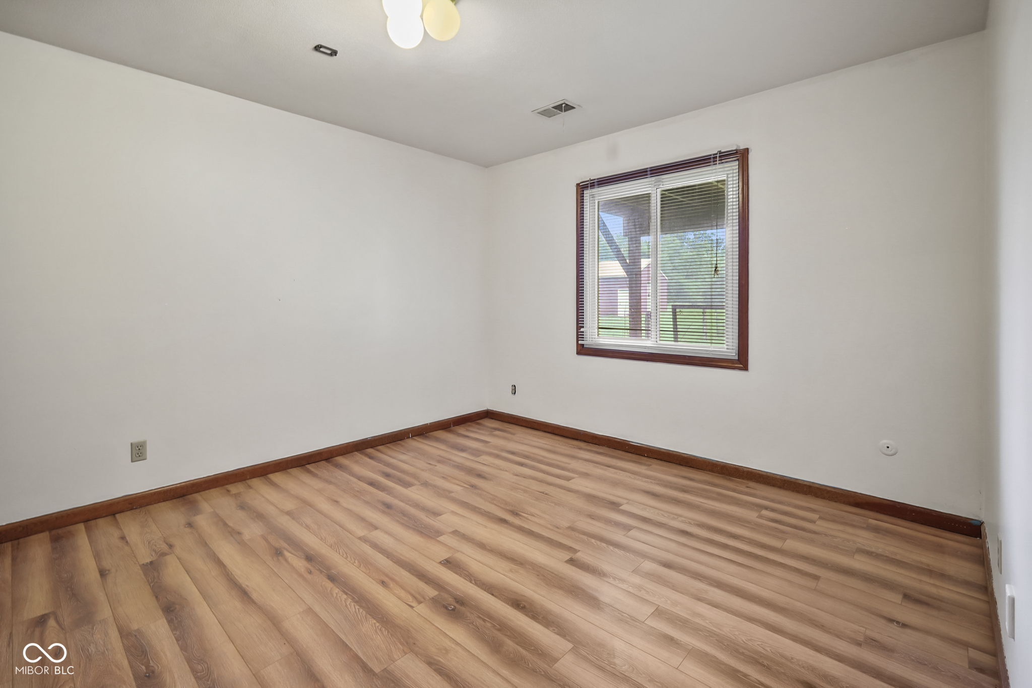 5730 West Epler Road Indianapolis, IN 46221 - Photo 19 of 48