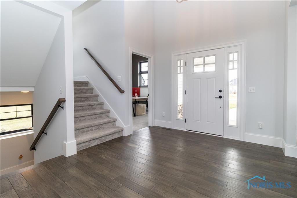 105 Waverly Point Road Perrysburg, OH 43551 - Photo 4 of 50 Gallery Image 4