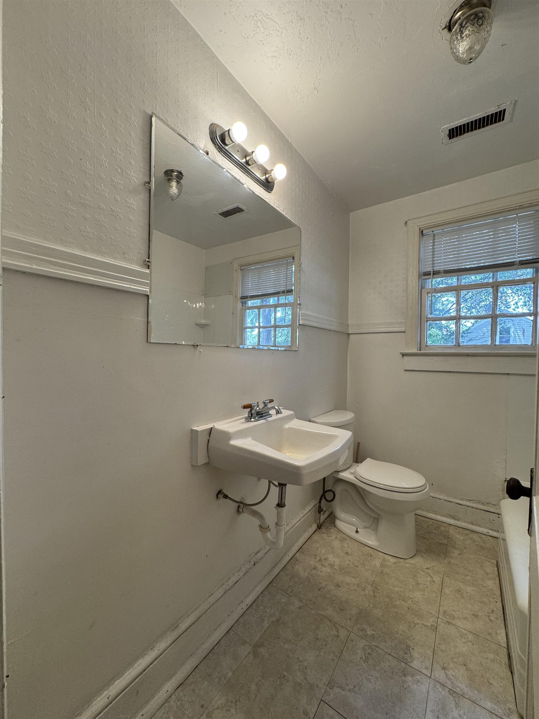 190 Briarcliff Road Spartanburg, SC 29301 - Photo 12 of 20 Gallery Image 12