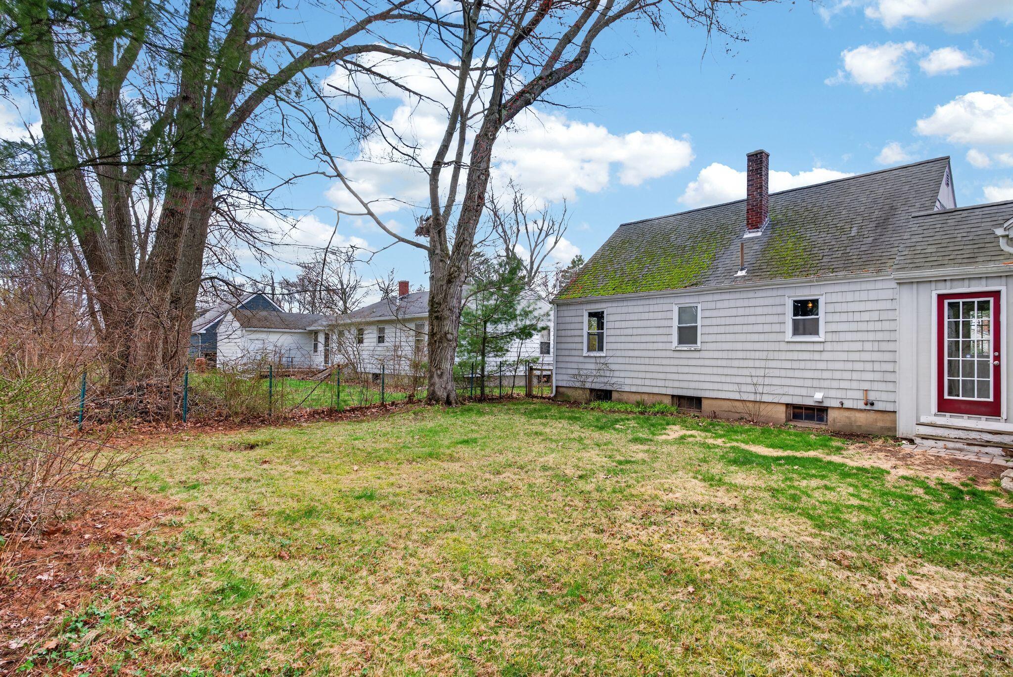 77 Dorset Street Portland, ME 04102 - Photo 22 of 26 Backyard