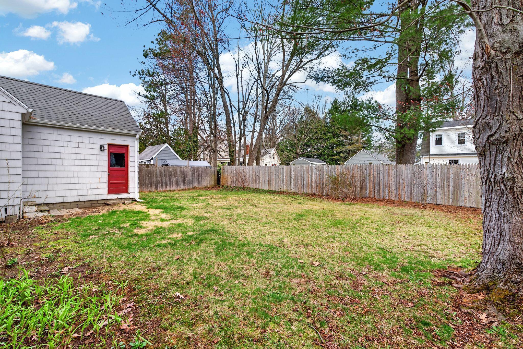 77 Dorset Street Portland, ME 04102 - Photo 24 of 26 Backyard