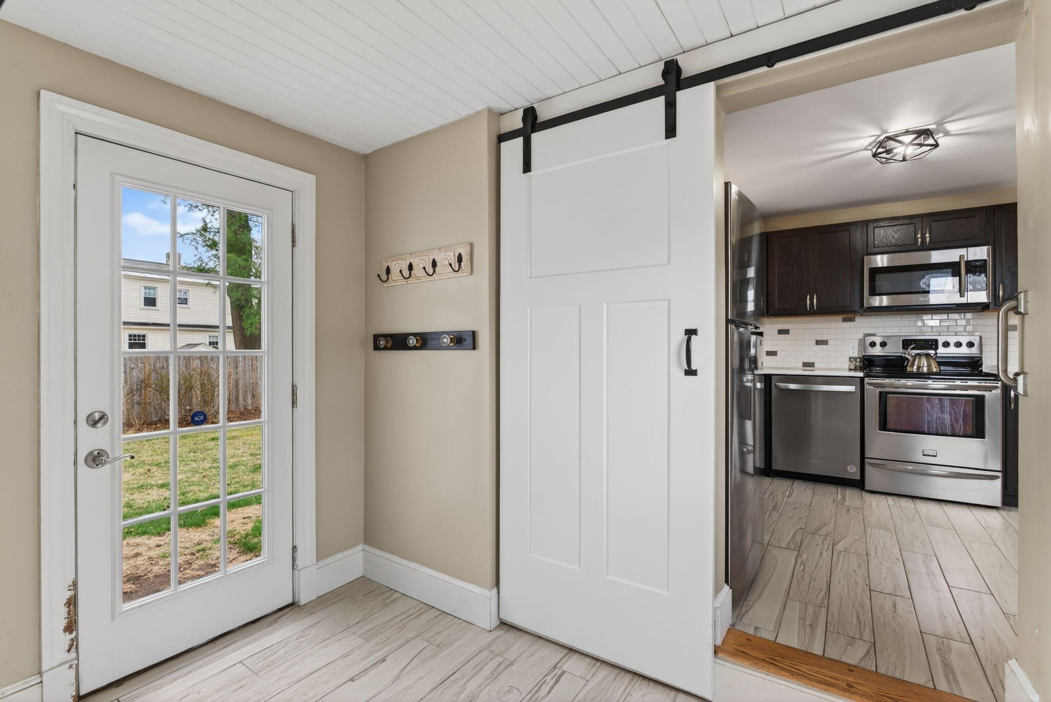 77 Dorset Street Portland, ME 04102 - Photo 5 of 26 Mudroom