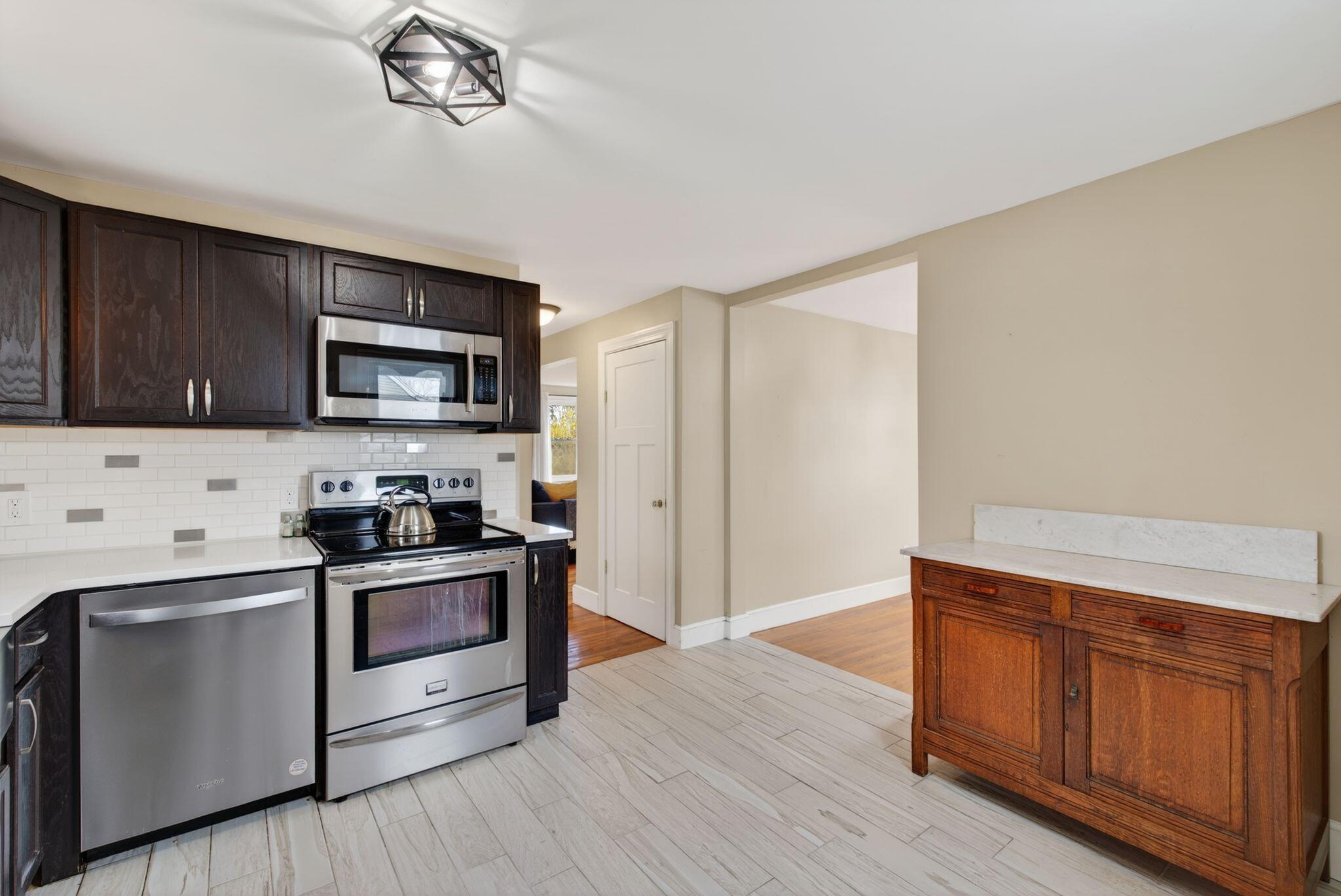 77 Dorset Street Portland, ME 04102 - Photo 8 of 26 Kitchen