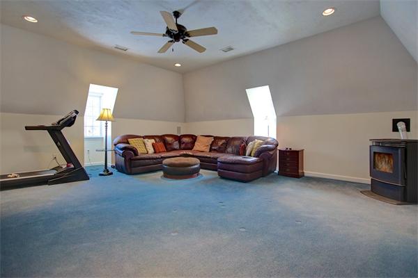 7 Barbara's Path Upton, MA 01568 - Photo 24 of 30