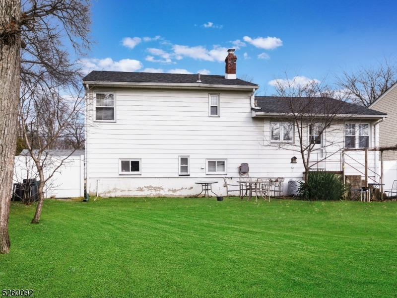 135 Hawthorne Avenue Springfield, NJ 07081 - Photo 21 of 22