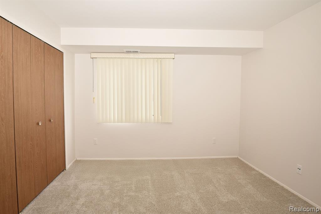 30475 West 14 Mile Road, Unit 74 Farmington, MI 48334 - Photo 22 of 33 Gallery Image 22