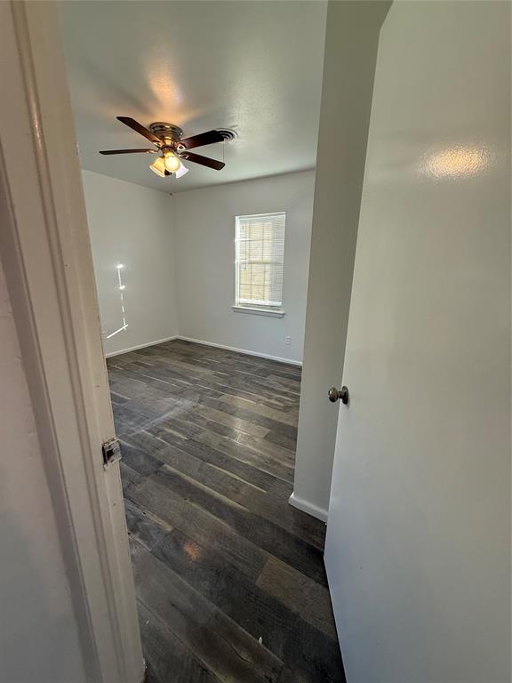 2529 Rutgers Drive Irving, TX 75062 - Photo 8 of 38 a view of an empty room