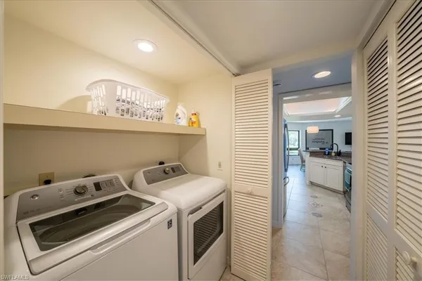 $345,000 | 792 Eagle Creek Drive, Unit 101, Naples, FL 34113