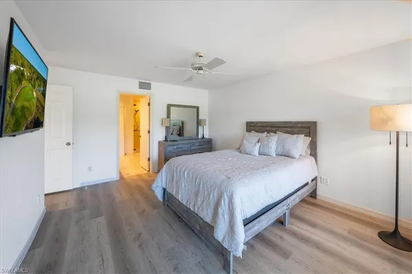 $345,000 | 792 Eagle Creek Drive, Unit 101, Naples, FL 34113