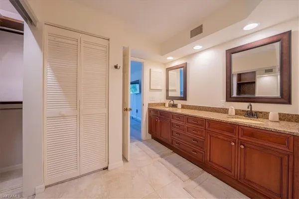 $345,000 | 792 Eagle Creek Drive, Unit 101, Naples, FL 34113